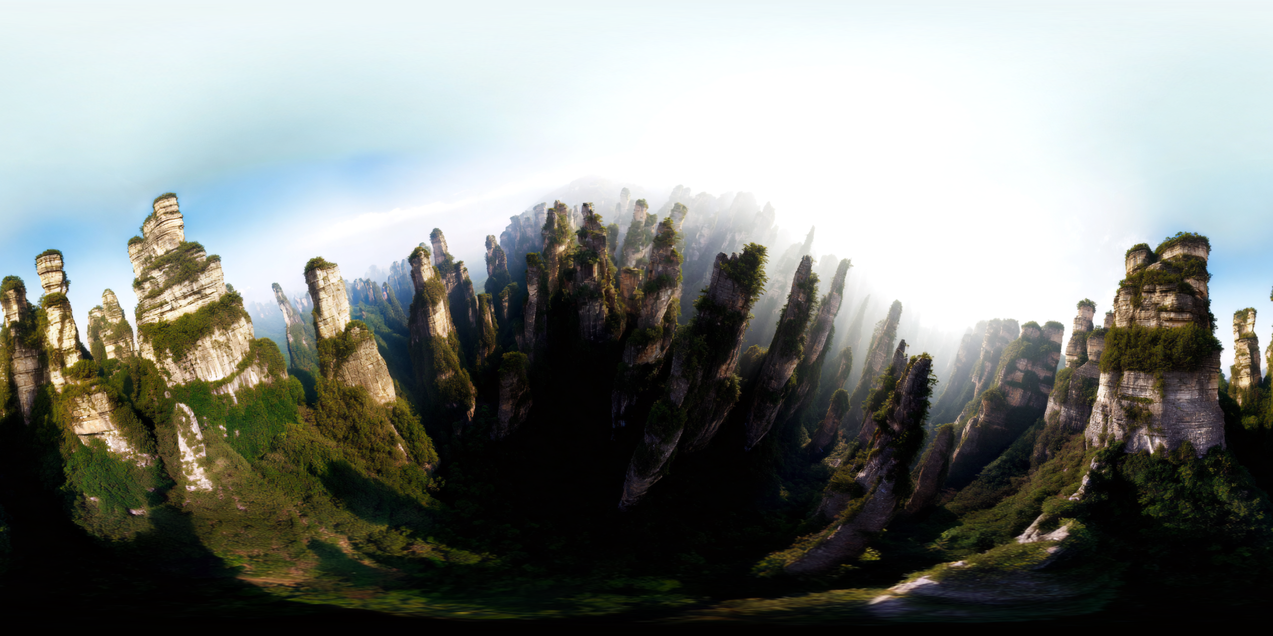 Panorama 360° du parc national de Zhangjiajie en Chine, imposants pitons rocheux inspirant Avatar